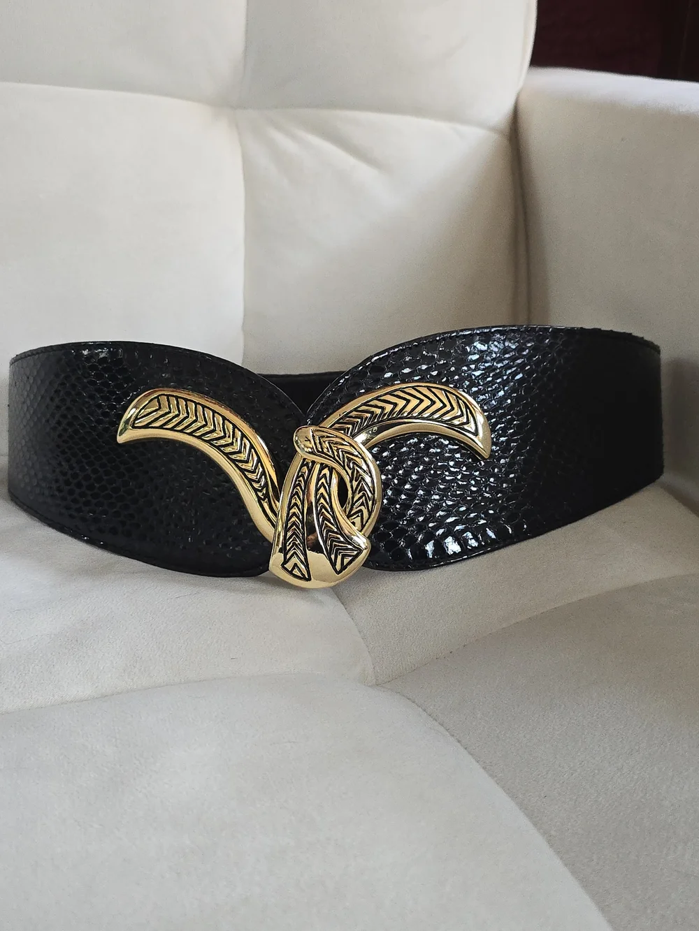 Authentic Vintage 80s Snakeskin Belt – Gold Tone Clasp